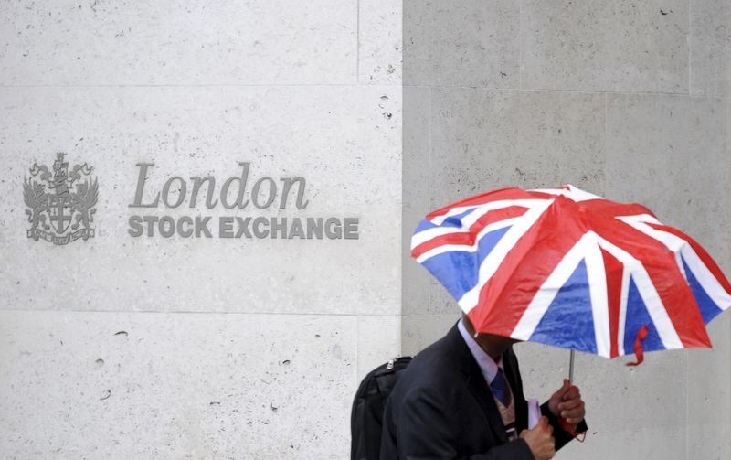 Ekuitas Inggris yang dinilai rendah menawarkan peluang jangka menengah hingga panjang: UBS