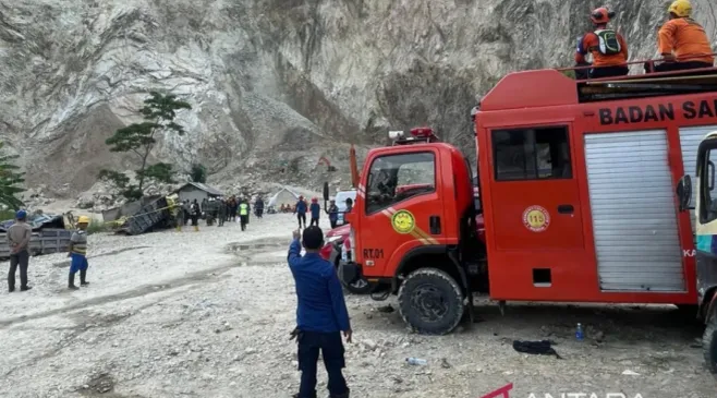 Korban Longsor Gunung Kuda Bertambah, Total Tewas Capai 20 Orang