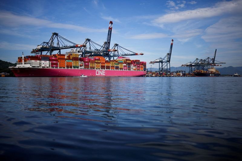 Maersk menggugat lelang pelabuhan Brasil senilai $1 miliar, TIL MSC Group mungkin akan menyusul