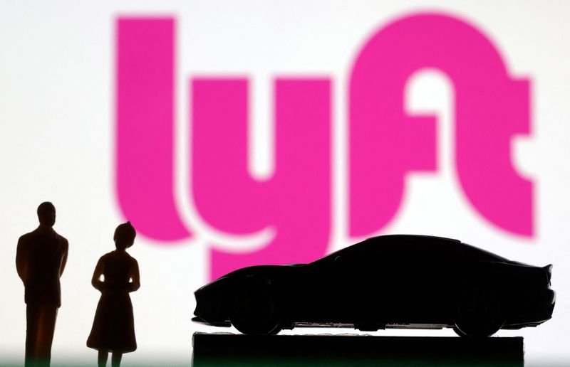 Lyft meminta masukan strategis dari pengemudi untuk membantu menavigasi peluncuran robotaxi