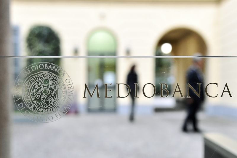 Mediobanca berjanji mengembalikan $5,74 miliar kepada investor untuk melawan tawaran MPS