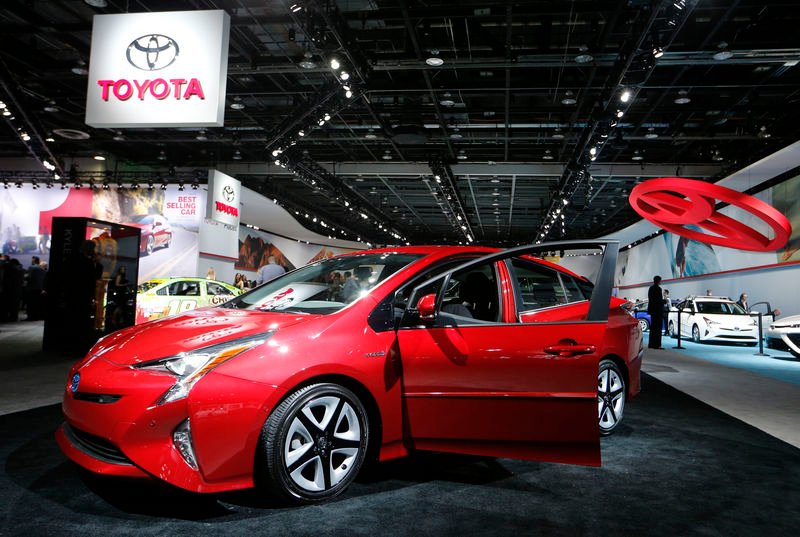 Saham Toyota naik seiring penjualan mencapai rekor bulanan baru karena penguatan di AS dan Jepang