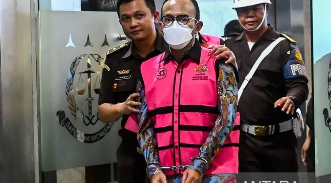 Dugaan Korupsi BBM "Oplosan" di Pertamina, Kejaksaan Geledah Rumah Riza Chalid