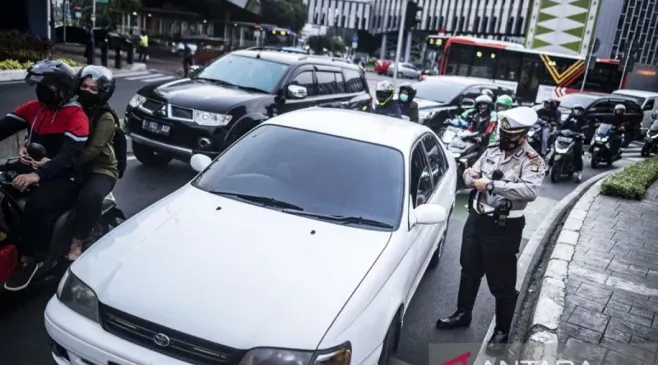 Arti Angka Kecil di Plat Nomor Kendaraan Bermotor