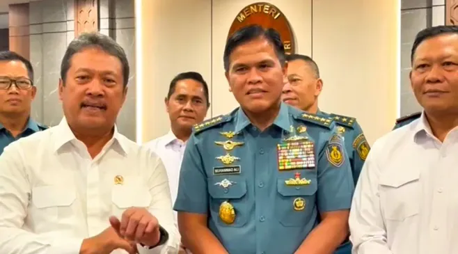 Instruksi Mendadak Menteri KKP Cabut Pagar Laut, Ada Apa?