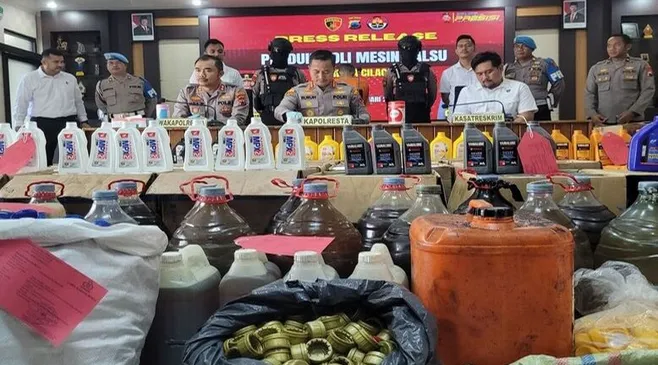 Tersangka Pembuatan Oli Palsu di Cilacap Sudah Ditangkap Polisi