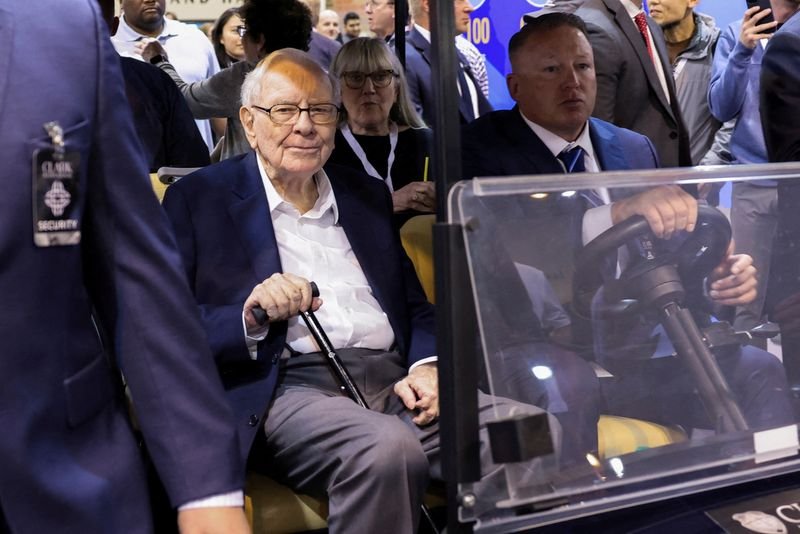 Warren Buffett sumbangkan saham Berkshire senilai $6 miliar