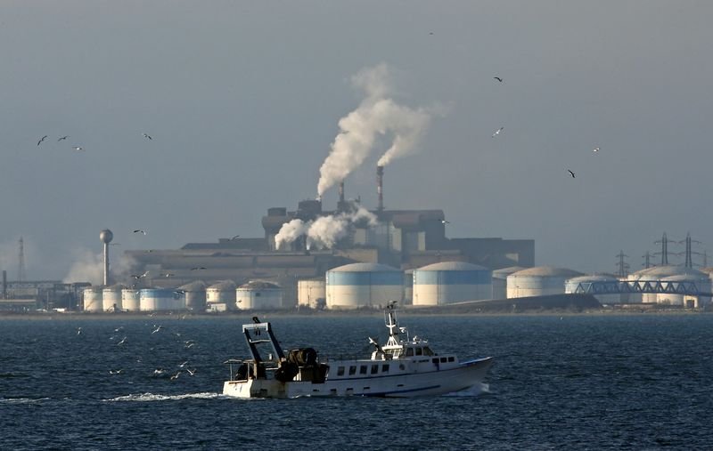 Saham TC Energy naik setelah mulai memungut tol di jaringan pipa