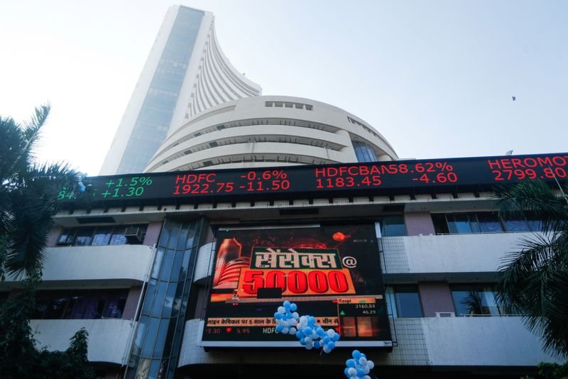 Saham India naik pada penutupan perdagangan; Nifty 50 naik 0,35%