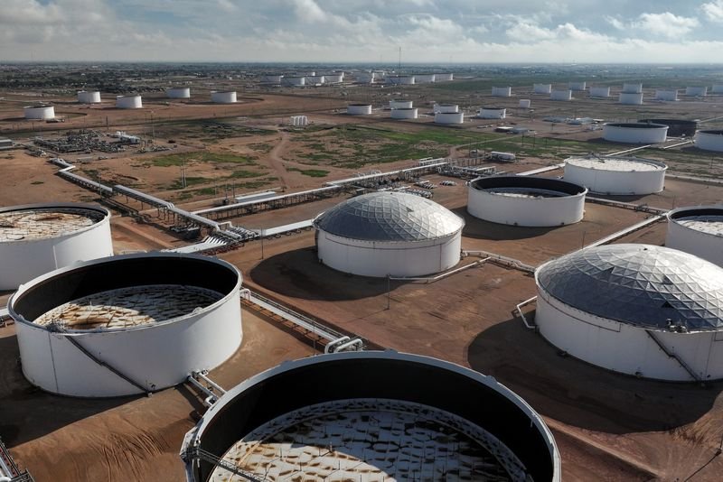 Harga minyak stabil setelah laporan rencana kenaikan produksi OPEC+ pada bulan Agustus