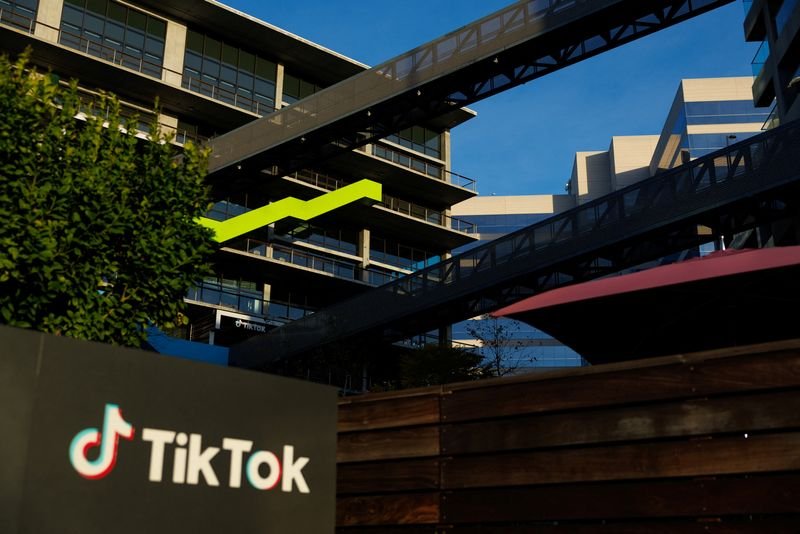 Bagaimana META TikTok Disruption menjadi Analogi untuk GOOG vs GPT?