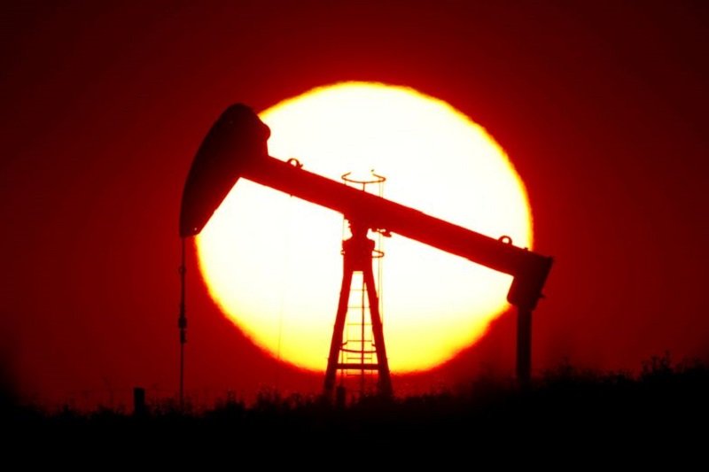 Dana lindung nilai menjual saham energi dengan kecepatan tercepat dalam hampir satu tahun - Goldman
