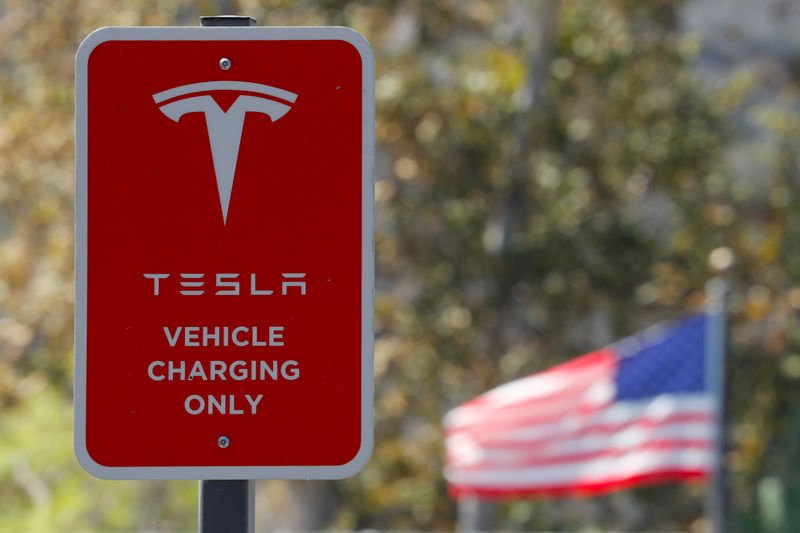Tesla Mulai Operasikan Supercharger V4 di Tiongkok