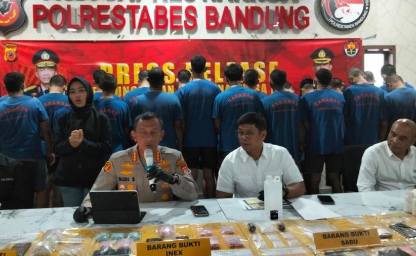 Polisi Tangkap 51 Pengedar Narkoba dan Obat Terlarang di Bandung, Sita 1 Kg Tembakau Sintetis  