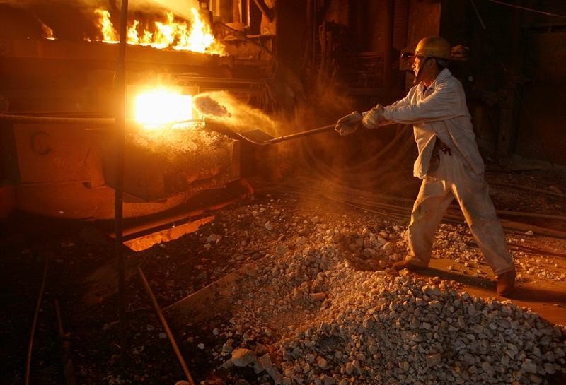Tiongkok memperpanjang bea antidumping atas impor baja tahan karat