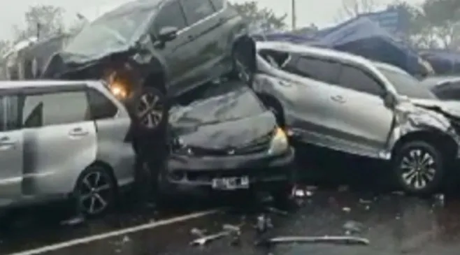 Fakta Kecelakaan Beruntun di Tol Cipularang yang Perlu Diketahui