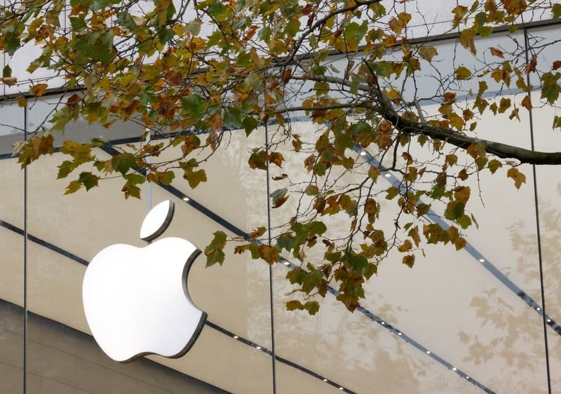 Apple mempertimbangkan penggunaan Anthropic atau OpenAI untuk mendukung Siri dalam pembalikan besar