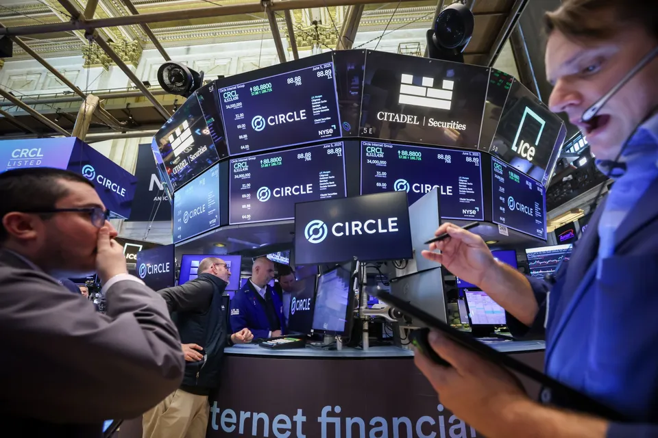 Circle Ajukan Permohonan Piagam Bank National Trust AS Setelah IPO Besar-besaran