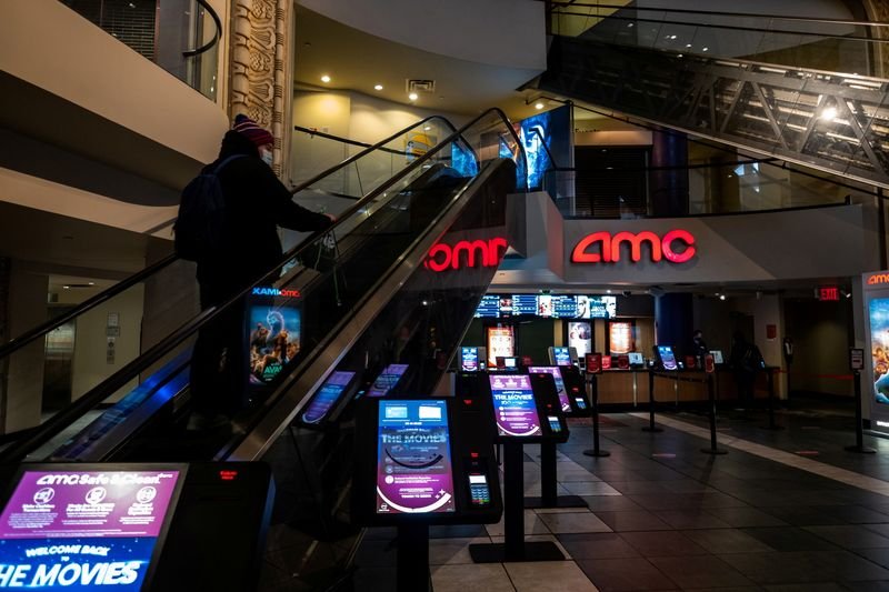 Saham AMC anjlok setelah mengumumkan perjanjian restrukturisasi utang