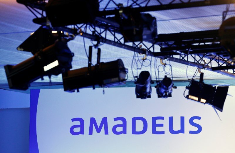 Operator bandara tetap menjadi pilihan investasi meski ada risiko makro, kata Barclays