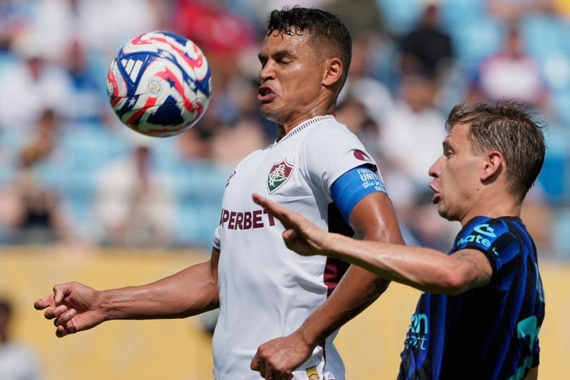 Usia Hanyalah Angka! Berstatus 'Sesepuh', Thiago Silva dan Fabio Bawa Fluminense Lumat Inter Milan
