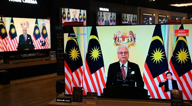 PM Malaysia Bubarkan Parlemen dan Percepat Pemilu, Apa yang Terjadi?
