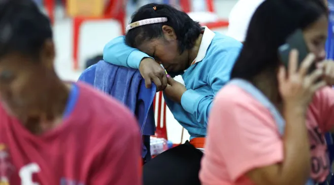 Ombak Laut Terakhir untuk Model