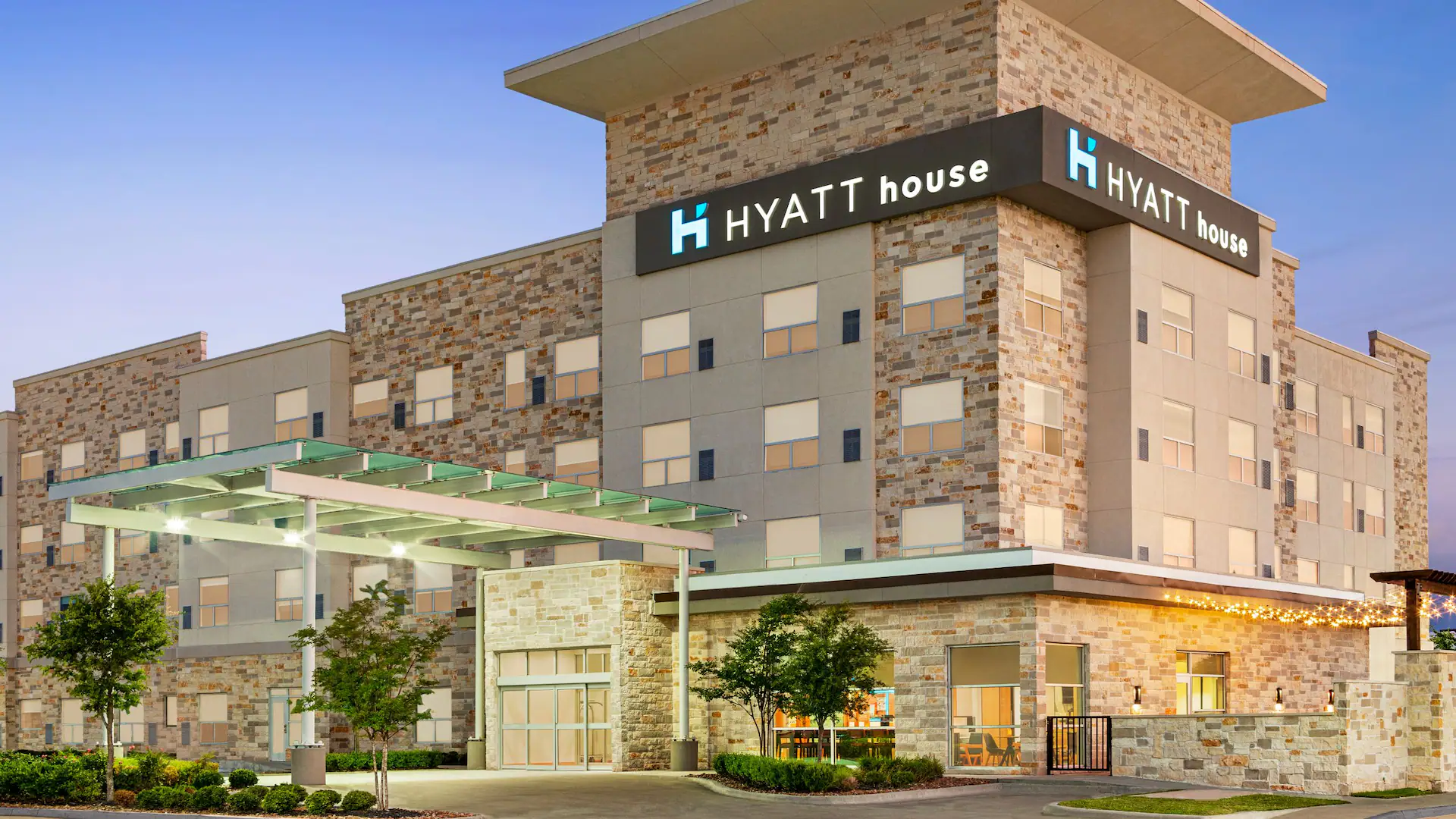 Prospek Hyatt Hotels Corp. direvisi menjadi stabil oleh S&P Global Ratings