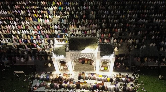 Bacaan Bilal Tarawih dan Witir Lengkap Beserta Jawabannya