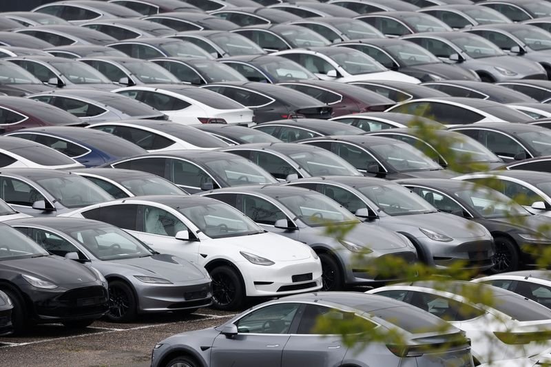 Saham otomotif AS: Siapa yang memimpin perlombaan kendaraan listrik?